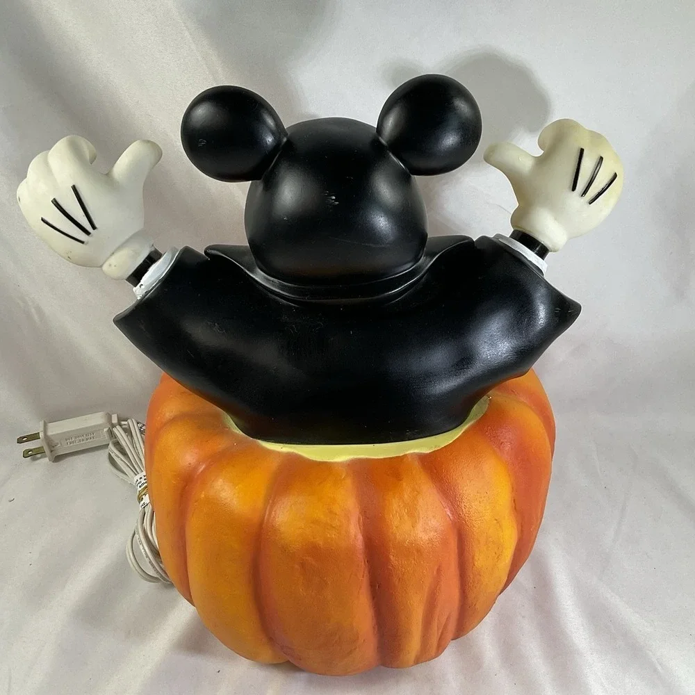 Disney Mickey Mouse Vampire Halloween Light Up Jack-o-Lantern 1996 Pumpkin